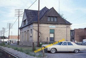 Van Wert OH PFt.W&C PRR Railroad Depot Slide 1978 RR Penn Central Signage - Imagen 1 de 1