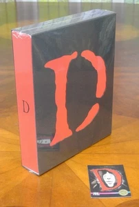 D: THE GAME Edición Coleccionista (Windows PC) Juegos de Tirada Limitada SELLADOS Aclamación - Imagen 1 de 1