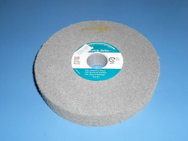 3M SCOTCHBRITE EXL Deburring Wheel 6x1x1 9s-fine 05132