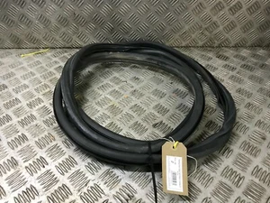 Doblo Combo D 10-On Sliding Door Seal Left or Right 52086487 - Picture 1 of 8