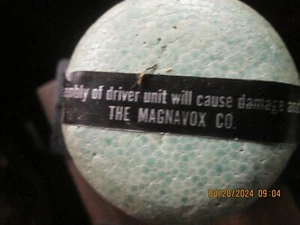 Magnavox tweeters metal horns. TESTED GOOD drivers 580088-1  34th week 1967 pair - Picture 1 of 5