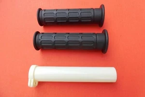 HONDA CB250RS RSA RSD - NEW ORIGINAL STYLE GRIPS SET & THROTTLE TUBE - Picture 1 of 3