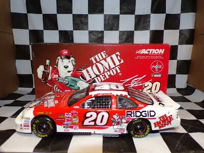 Tony Stewart #20 Casa Depot / Cocacola Orso Polare 2001 Grand Prix 1:24 Action - Immagine 1 di 4