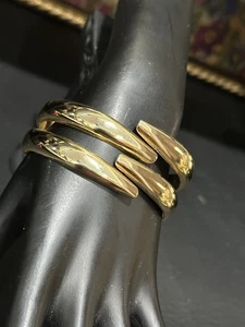 Made in Italy goldfarben skulpturaler aufklappbarer Krallenarmreif Modernist kühn - Bild 1 von 7