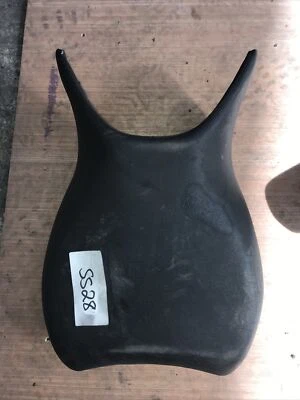 Suzuki tl1000 Seat Year 1997 - Image 1 of 4