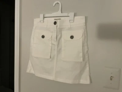 Burberry White Front Button Two Front Pockets A-line Skirt US 6 New With Tags - Image 1 of 4