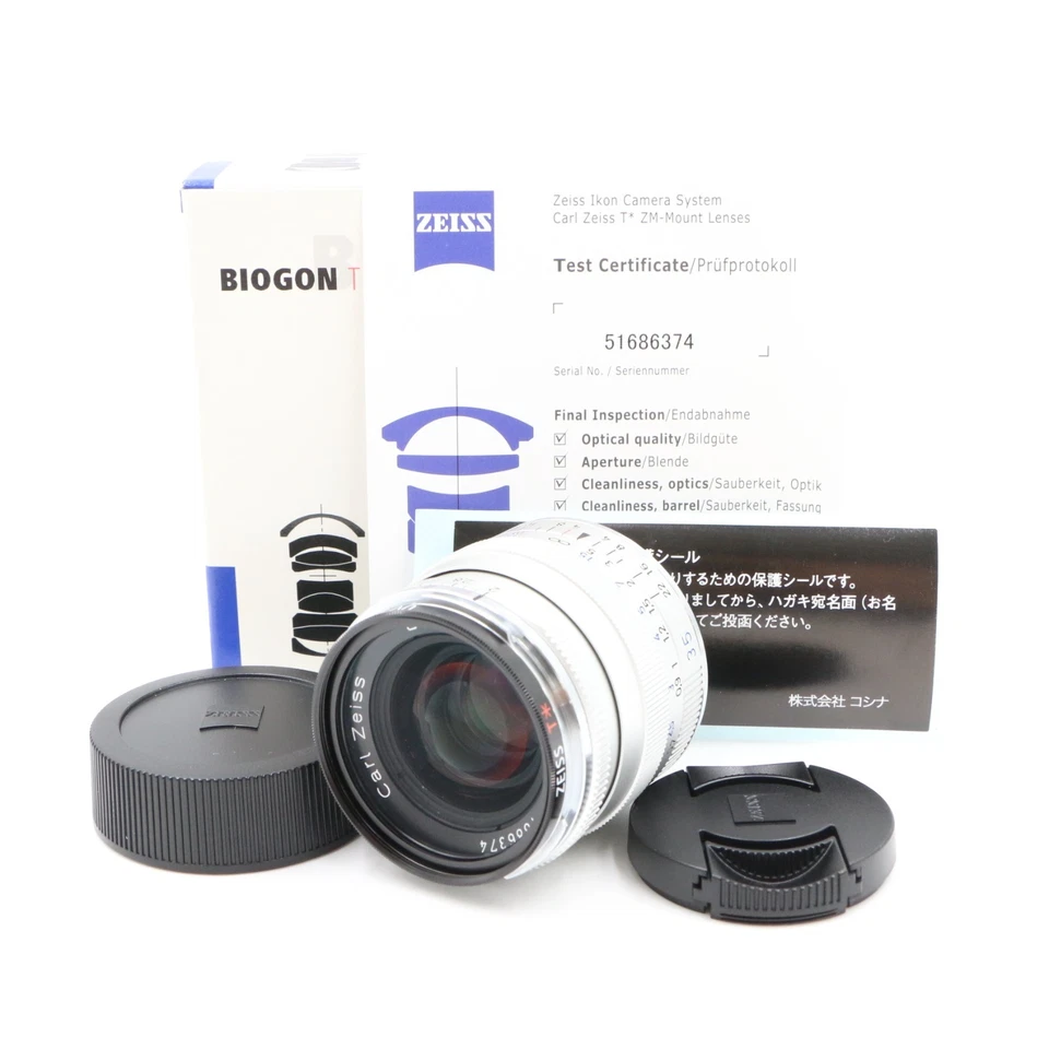 [Top Mint] Carl Zeiss C Biogon T* 35mm f/2 ZM Silver for Leica M Lens - Image 1 of 4