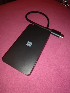Microsoft Surface 1941 USB-C Travel Hub - Photo 1/4