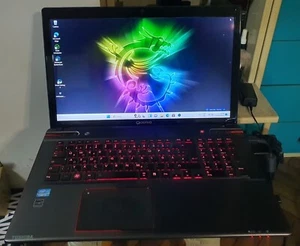 Gaming Toshiba Qosmio X870-11D i7-2,3 GHz, 16 GB, HDD + SSD-1128 GB, GeForce GT - Foto 1 di 11