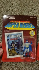 @ DC Comics Super Heroes Batman (1990) Ertl Die-Cast Metal Mini Figure