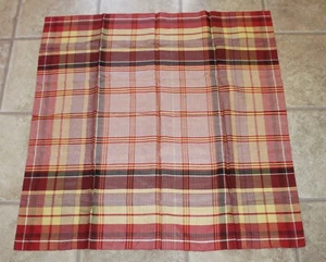 Vintage Tischdecke - rot und gelb kariert 42 1/4" x 43 1/4" - Bild 1 von 5