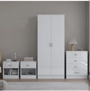 4 teiliges Schlafzimmermöbel Set Kommode Kleiderschrank Nachtschrank Tisch - Bild 1 von 18