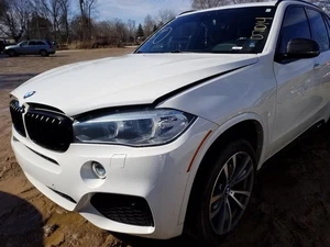 Fuse Box Engine Trunk Mounted Fits 15-19 BMW X6 630508 - Picture 1 of 12