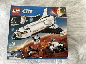 Nuevo en caja Lego Set City Series Mars Research Shuttle retirado #60226 - Imagen 1 de 6