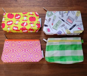 4 NEW- CUTE- MAKEUP BAGS BY CLINIQUE - TOTES ADORBS - Picture 1 of 4