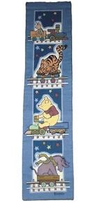 Tapiz Disney Winnie the Pooh, Tigre, Lechón, Eeyore on Trains 8" X 33.5" NUEVO - Imagen 1 de 14
