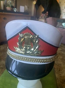 vintage Wisconsin marching band hat w metal chain emblem Bayly Hollywood FL S - Picture 1 of 8