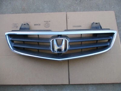 2002 2003 2004 HONDA ODYSSEY FRONT GRILLE GRILL OEM - Image 1 of 4