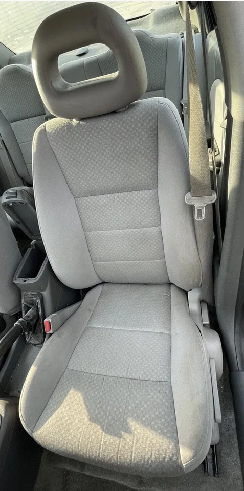2004 - 2007 SATURN ION Front Driver Seat  Cloth Gray. OEM (freight) - Image 1 of 1