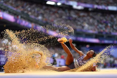 Monae' Nichols 美国女式跳长 2024 年夏季运动会 - 海报 20 英寸 x 30 — 第 1/3 张图片