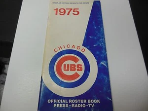 1975 CHICAGO CUBS MLB BASEBALL OFFICIAL MEDIA GUIDE ROSTER BOOK RARE - Picture 1 of 2