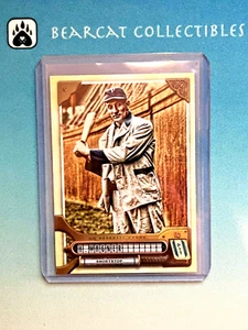 Honus Wagner - SP #305 - Pirates - 2022 Gypsy Queen - Picture 1 of 2