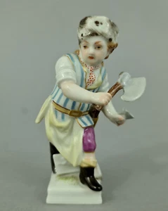 (K1588) KPM Berlin Monatsfigur, Dezember, ' Steinbock', bunt bemalt, H=11cm - Picture 1 of 8