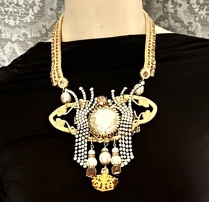Impresionante juego de collar de montaje en pista, topacio, tono dorado, perla, diamantes de imitación - Imagen 1 de 8