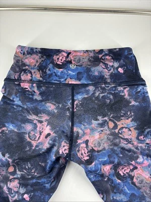 Leggings Lululemon Vintage Talla 2 Estampado Floral Rosa Foto 1 de 3