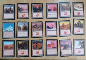 Paquete de tarjetas MTG, 34 montañas básicas de 1994-2002 - Imagen 1 de 2