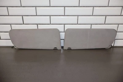 Par de parasoles interiores Cadillac Fleetwood 1993-1996 tracción trasera Foto 1 de 4