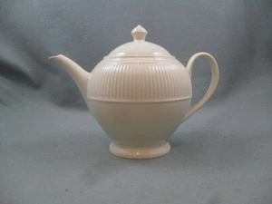 WEDGWOOD WINDSOR TEEKANNE - Bild 1 von 1