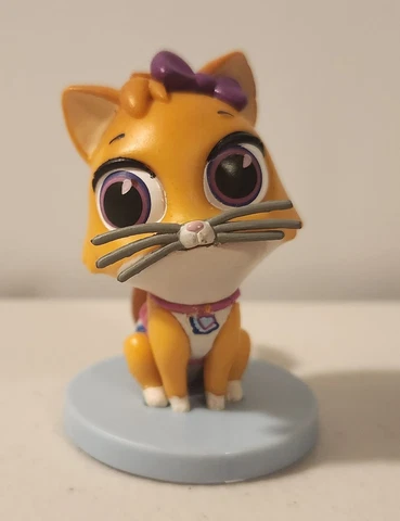 1.5” Mia Kitten Cat PVC Ornament Disney Tiny Ones Tots Figure Figurine Charm New Cover