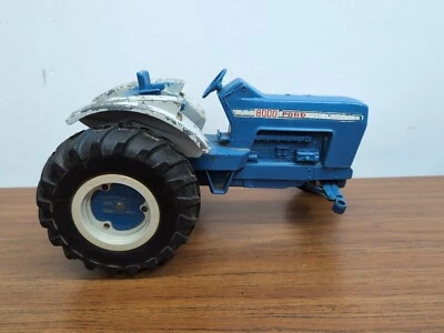 1/12 Ertl Farm Toy Ford  8000 Tractor  - Image 1 of 4