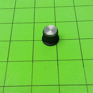 RCA 16S300 Three Band Stereo Radio Front Knob - Picture 1 of 6