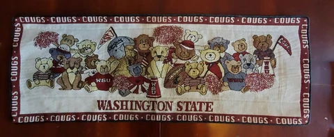 Washington State Cougs Knitted Banner Cover