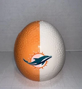 Miami Dolphins NFL Football Forever Collectibles Salt And Pepper Shakers EUC - Picture 1 of 11