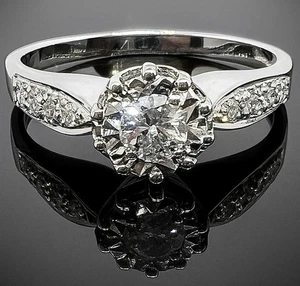 9ct Gold Diamond Ring 0.25ct GTDW 9ct White Gold Hallmark 9x Diamonds Size N - Picture 1 of 11