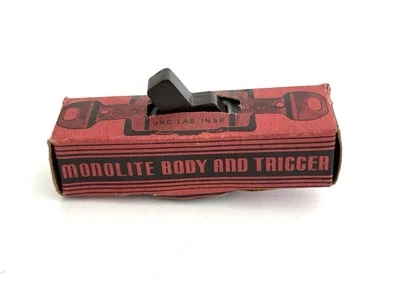 Interruptor de palanca empotrada de tres vías de baquelita de cuerpo eléctrico monovatio y gatillo Nuevo de Lote Antiguo Foto 1 de 4