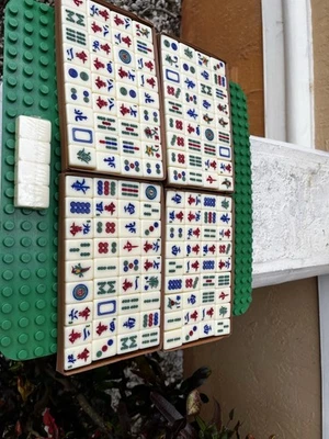 144 MAH-JONGG white Acrylic tiles And 4 Unmarked Pieces Shown - Image 1 of 4