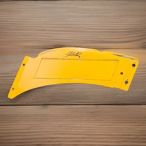 NASCAR Kodak Rennwagen Teil signiert vom Fahrer Sterling Marlin #4 Autogramm - Bild 1 von 3