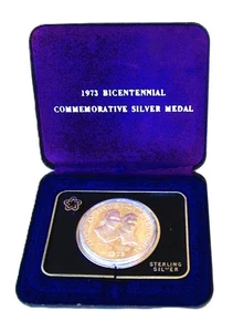 1973 BICENTENNIAL COMMEMORATIVE STERLING SILVER MEDAL #400245 - Picture 1 of 4