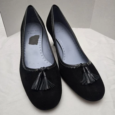 Circa Joan & David Suede Tassle Kitten Heels Black 8.5M Academia Capsule Career - Image 1 of 4