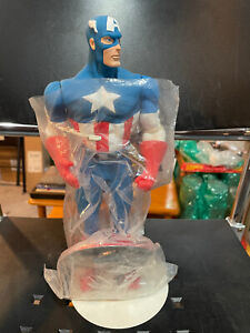 CAPTAIN AMERICA 11” ACTION FIGURE MARVEL APPLAUSE 1997 WITH TAGS NEW W/Sheild