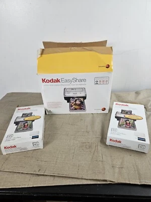 Kodak EasyShare Digital Photo Thermal Printer Dock Station + 2 Packs Paper & Ink - Image 1 of 4