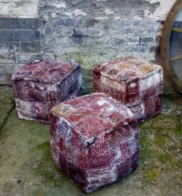 PTM Marken-Design Sitzhocker Wolle 40cm Würfelhocker Stoffhocker weinrot lila - Bild 1 von 3