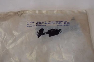 1268800620 Oem Mercedes Benz Hood Release Handle - Bild 1 von 3