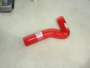 chaparral ssx 340 440 l/c  top water pump hose red silicone  - Picture 1 of 1