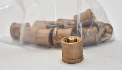 Lot of 13 Siam Couplings 3/4" Red Brass Couplings Straight Rod Pipe Fittings - Image 1 of 4