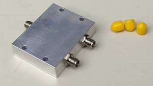 Antenna Coaxial 2-WAY Splitter Divider 800 900 Mhz 902-928MHz 915 US made - Picture 1 of 11